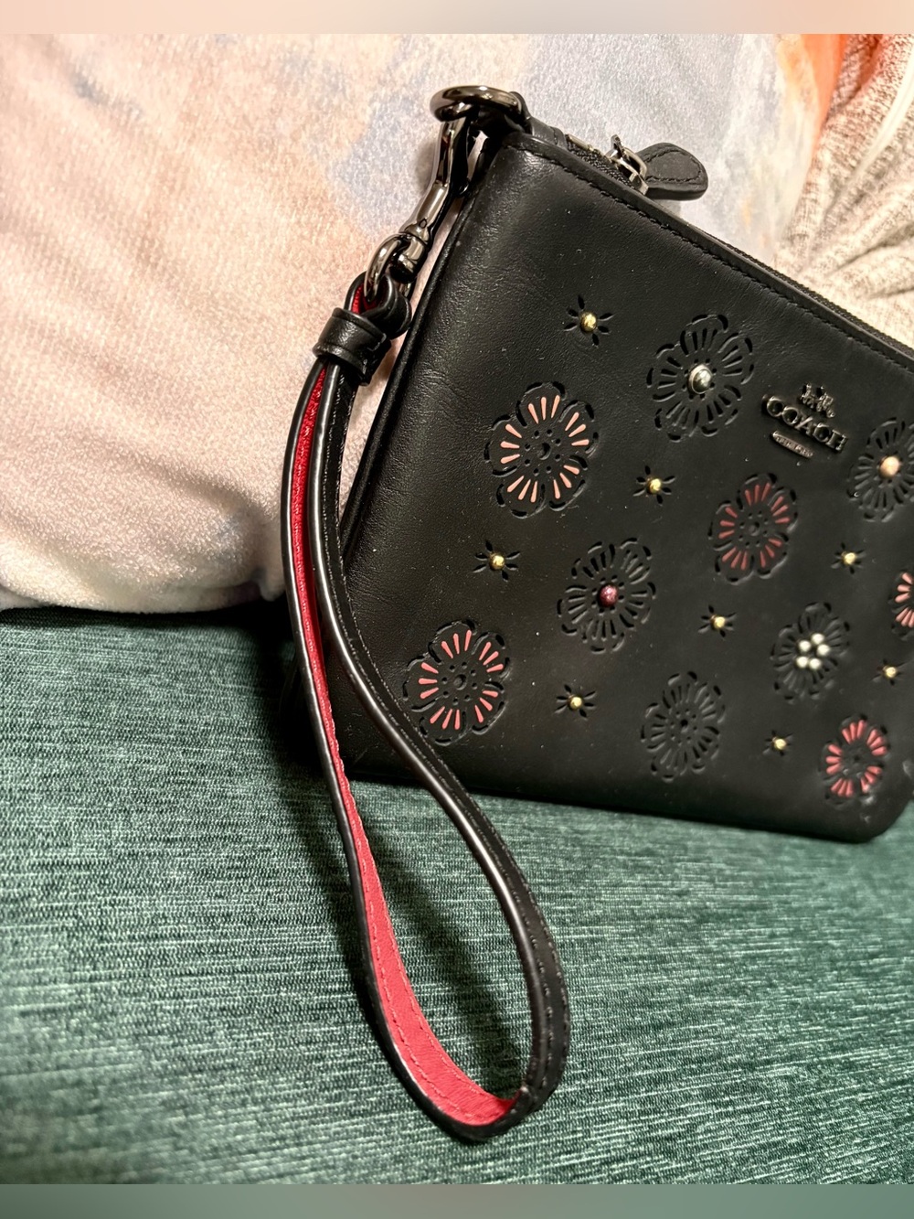Coach Large Leather Wallet With Floral Print Black/Red Classic Style - Picture 3 of 6